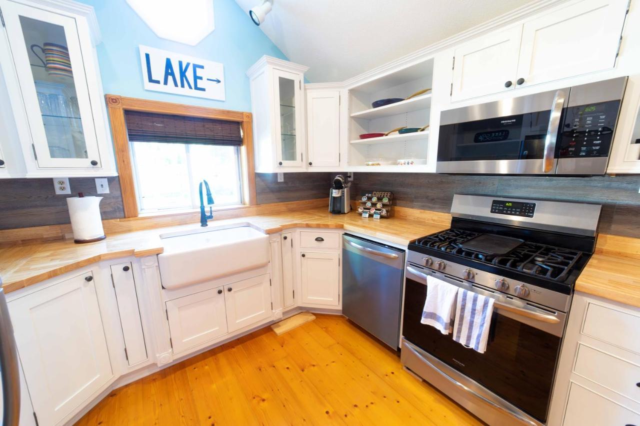 The Charming Glenn Cottage! Walk To Lake Michigan! Fennville Εξωτερικό φωτογραφία