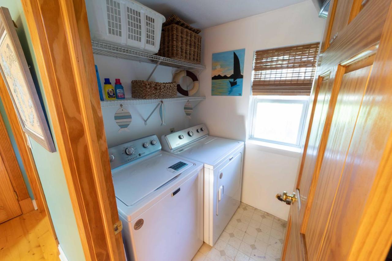 The Charming Glenn Cottage! Walk To Lake Michigan! Fennville Εξωτερικό φωτογραφία